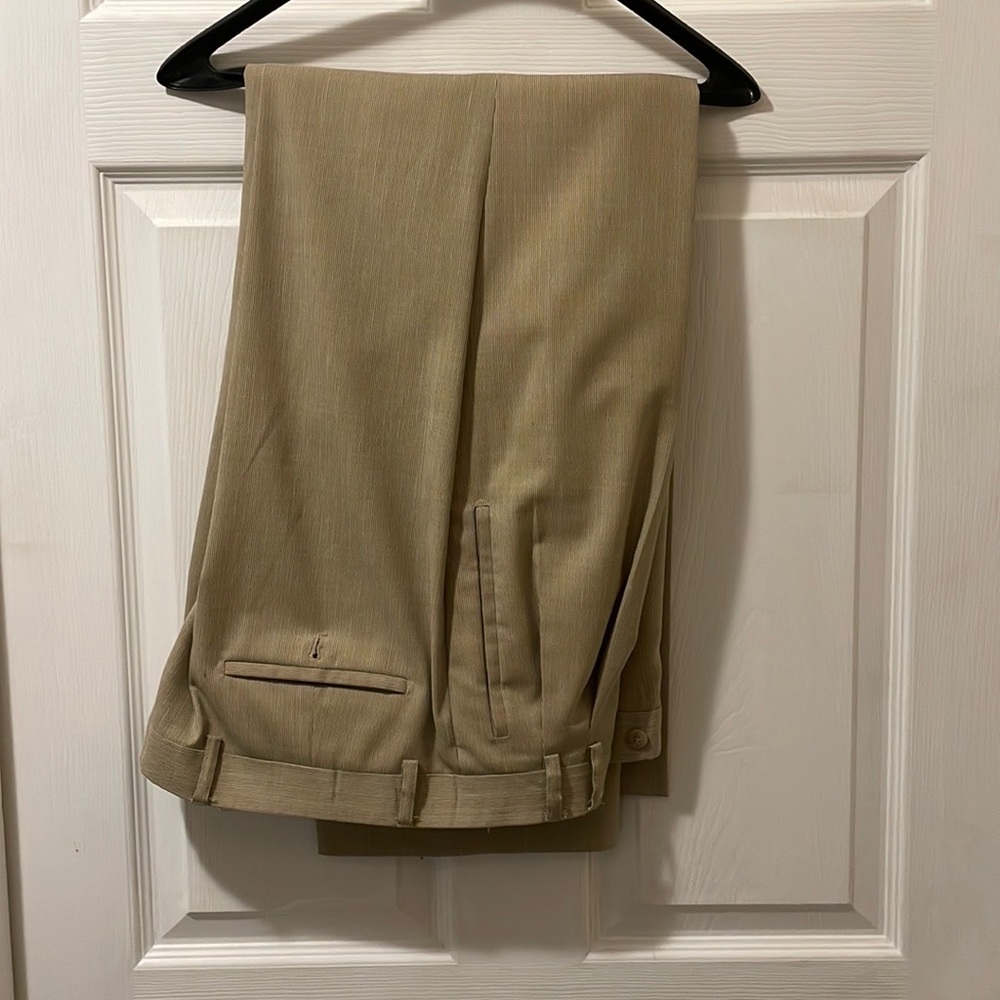 Men’s St. Croix Slacks, tan size 34